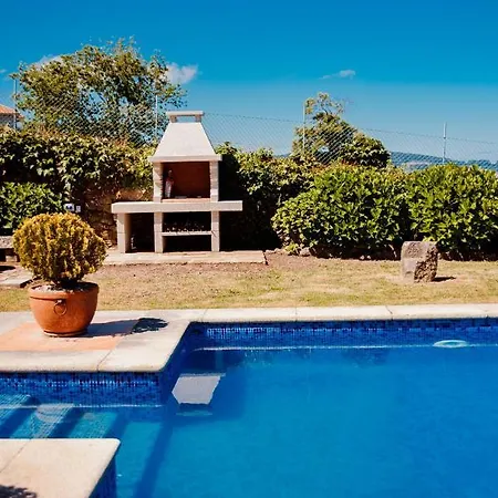 Дом отдыха Bosque De Xaras, Casa Completa Con Encanto Cerca De Playa De Lapaman *