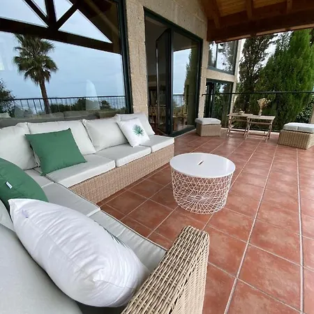 Дом отдыха Bosque De Xaras, Casa Completa Con Encanto Cerca De Playa De Lapaman *