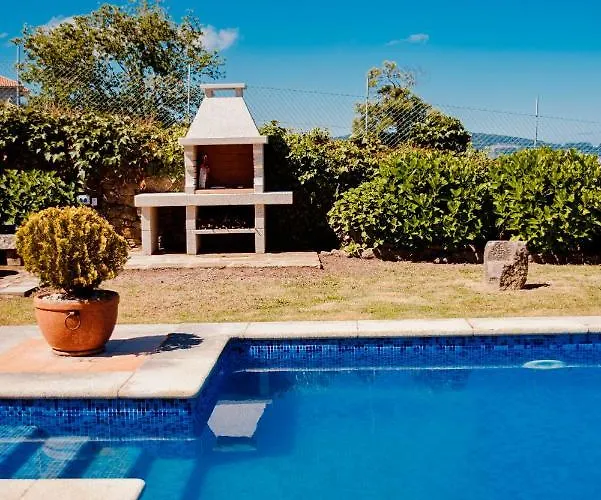 Vakantiehuis Bosque De Xaras, Casa Completa Con Encanto Cerca De Playa De Lapaman *