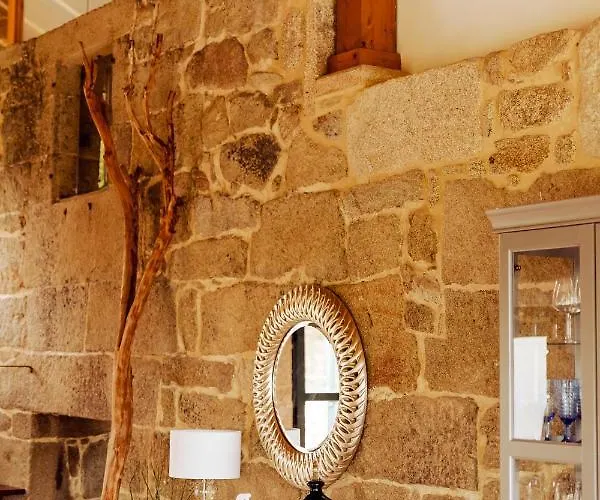 Bosque De Xaras, Casa Completa Con Encanto Cerca De Playa De Lapaman بيت للعطل *