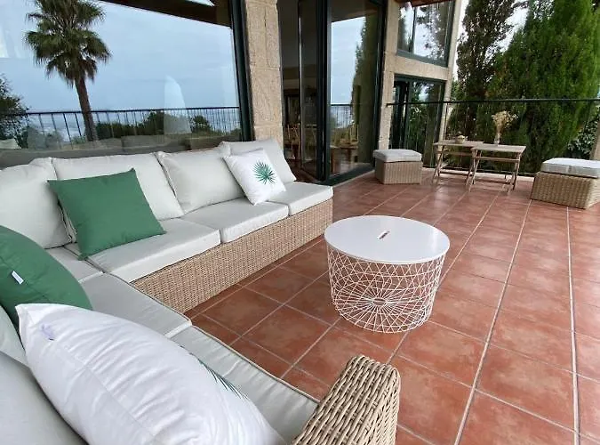 Vakantiehuis Bosque De Xaras, Casa Completa Con Encanto Cerca De Playa De Lapaman *